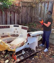 Best Property Management Cleanouts  in Inwood, FL